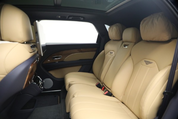 Used 2024 Bentley Bentayga EWB V8 for sale Sold at Bentley Greenwich in Greenwich CT 06830 20