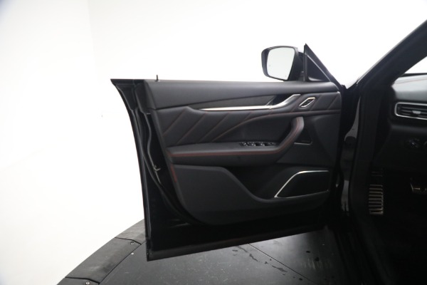 New 2024 Maserati Levante Modena Ultima for sale Sold at Bentley Greenwich in Greenwich CT 06830 27