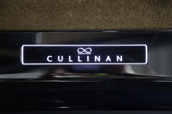 Used 2024 Rolls-Royce Black Badge Cullinan for sale Sold at Bentley Greenwich in Greenwich CT 06830 22
