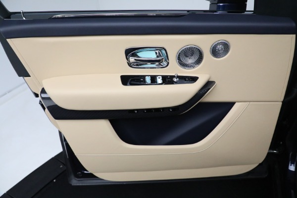 Used 2024 Rolls-Royce Black Badge Cullinan for sale Sold at Bentley Greenwich in Greenwich CT 06830 23