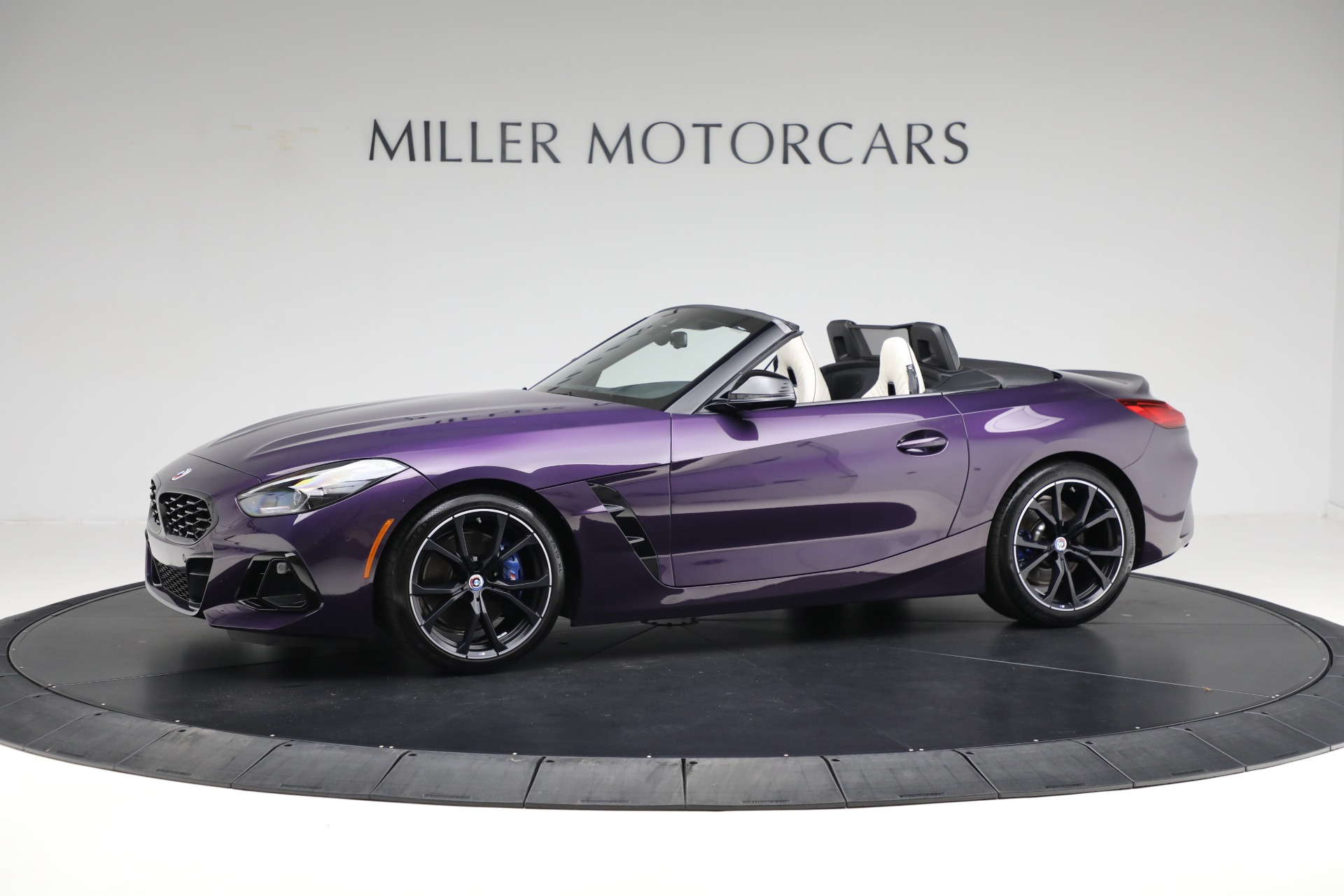 Pre-Owned 2023 BMW Z4 M40i For Sale (Special Pricing
