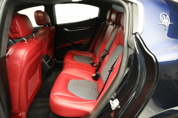 Used 2021 Maserati Ghibli SQ4 GranLusso for sale Sold at Bentley Greenwich in Greenwich CT 06830 27