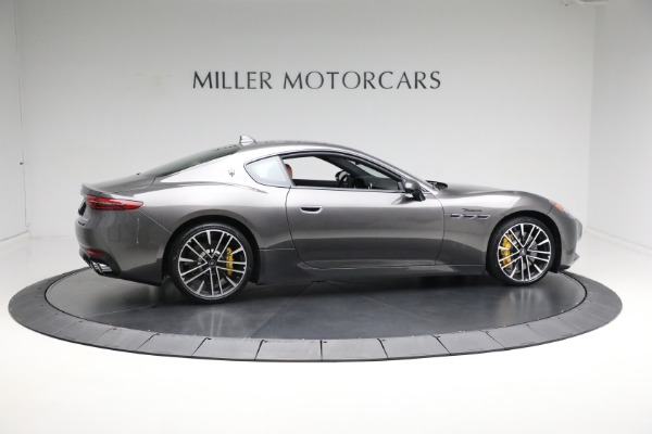 Used 2024 Maserati GranTurismo Modena for sale Call for price at Bentley Greenwich in Greenwich CT 06830 13