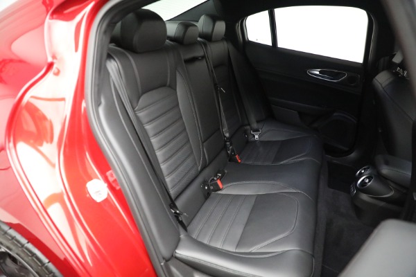 New 2024 Alfa Romeo Giulia Quadrifoglio for sale Sold at Bentley Greenwich in Greenwich CT 06830 26