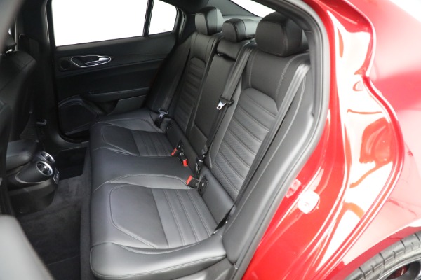 New 2024 Alfa Romeo Giulia Quadrifoglio for sale Sold at Bentley Greenwich in Greenwich CT 06830 27