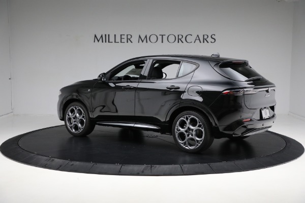 New 2024 Alfa Romeo Tonale Ti for sale Sold at Bentley Greenwich in Greenwich CT 06830 8