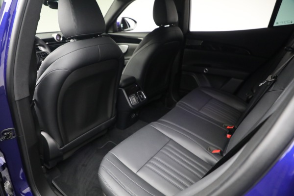 New 2024 Maserati Grecale GT for sale Sold at Bentley Greenwich in Greenwich CT 06830 18