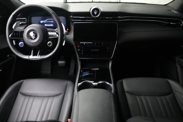 New 2024 Maserati Grecale GT for sale Sold at Bentley Greenwich in Greenwich CT 06830 25
