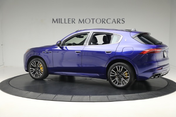 New 2024 Maserati Grecale GT for sale Sold at Bentley Greenwich in Greenwich CT 06830 4