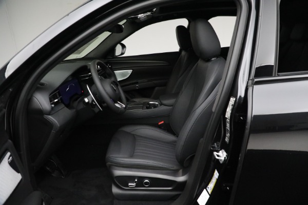 New 2024 Maserati Grecale GT for sale Sold at Bentley Greenwich in Greenwich CT 06830 27