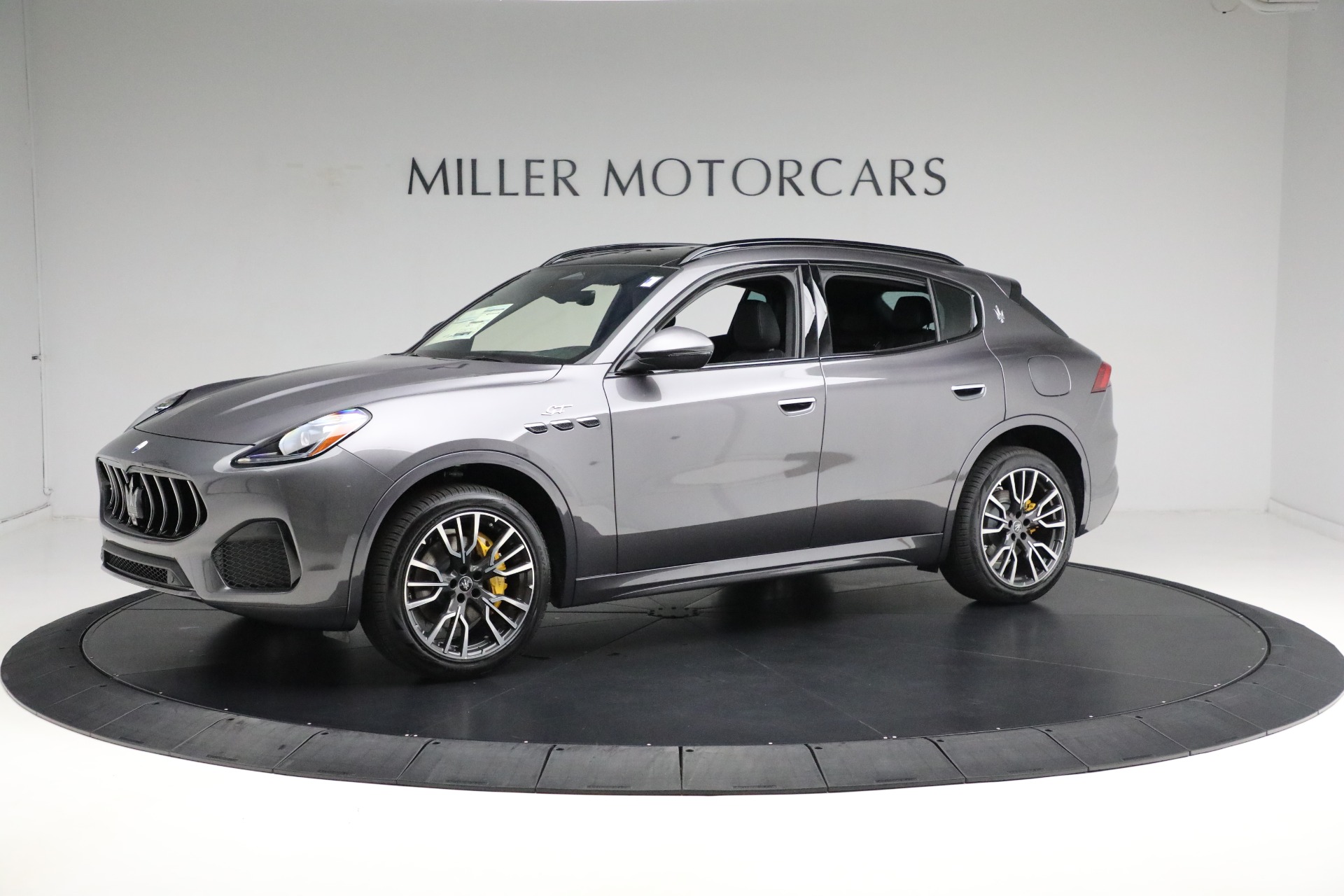 New 2024 Maserati Grecale GT for sale Sold at Bentley Greenwich in Greenwich CT 06830 1