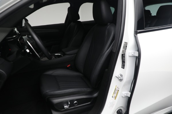 New 2024 Maserati Grecale GT for sale Sold at Bentley Greenwich in Greenwich CT 06830 24