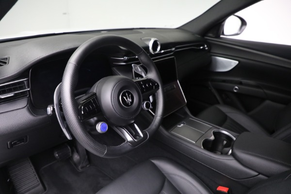 New 2024 Maserati Grecale GT for sale Sold at Bentley Greenwich in Greenwich CT 06830 25