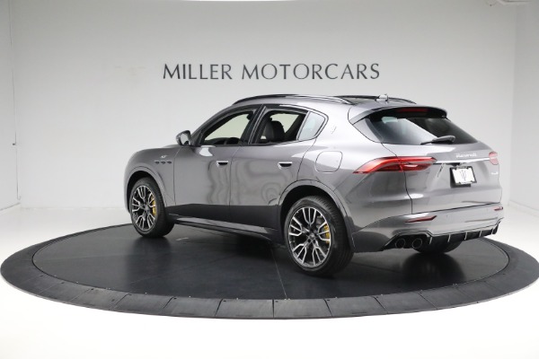 New 2024 Maserati Grecale GT for sale $69,900 at Bentley Greenwich in Greenwich CT 06830 10