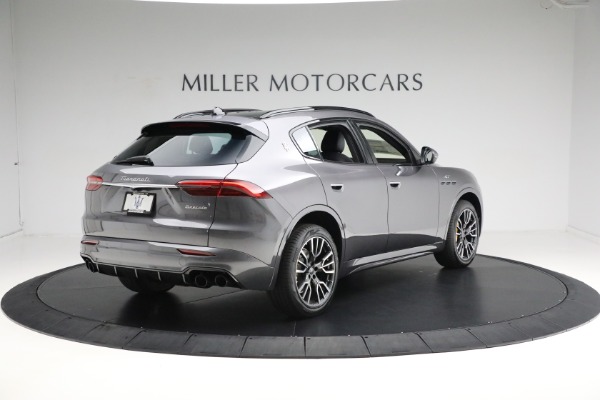 New 2024 Maserati Grecale GT for sale $69,900 at Bentley Greenwich in Greenwich CT 06830 15