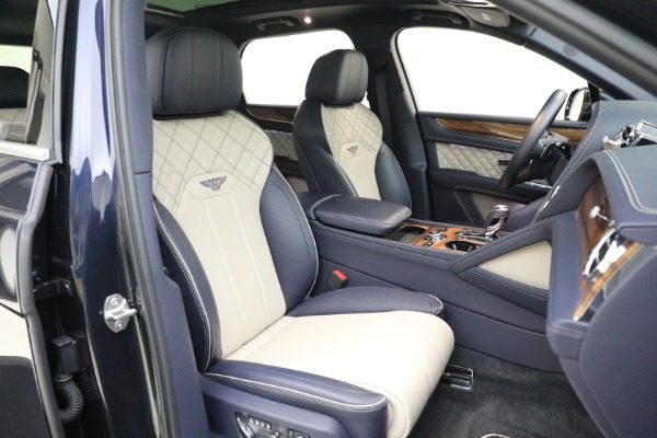 Used 2021 Bentley Bentayga V8 for sale Sold at Bentley Greenwich in Greenwich CT 06830 20