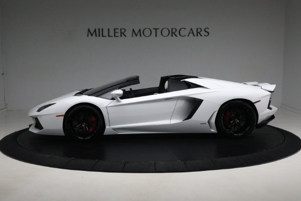Used 2013 Lamborghini Aventador LP 700-4 for sale Sold at Bentley Greenwich in Greenwich CT 06830 3