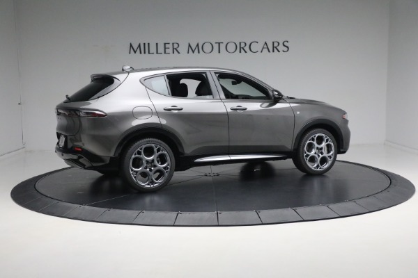 New 2024 Alfa Romeo Tonale Ti for sale Sold at Bentley Greenwich in Greenwich CT 06830 17