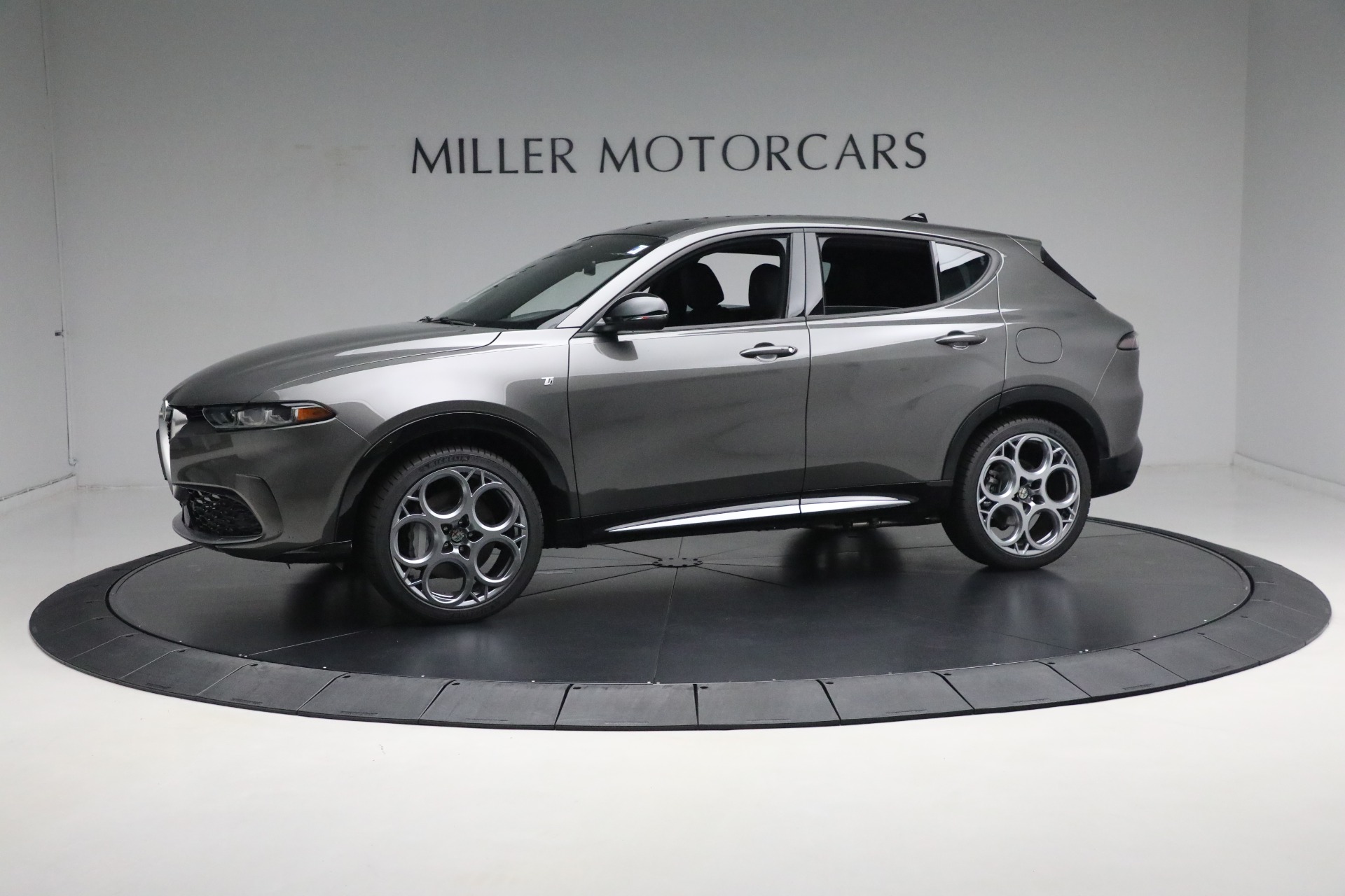 New 2024 Alfa Romeo Tonale Ti for sale Sold at Bentley Greenwich in Greenwich CT 06830 1