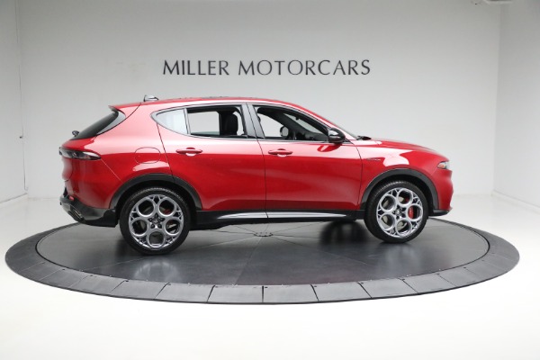 New 2024 Alfa Romeo Tonale Veloce for sale Sold at Bentley Greenwich in Greenwich CT 06830 18