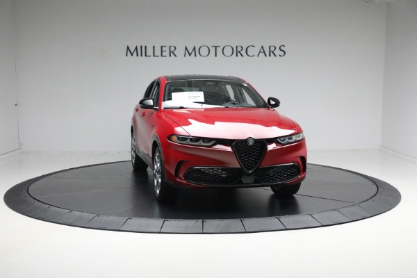 New 2024 Alfa Romeo Tonale Veloce for sale Sold at Bentley Greenwich in Greenwich CT 06830 24
