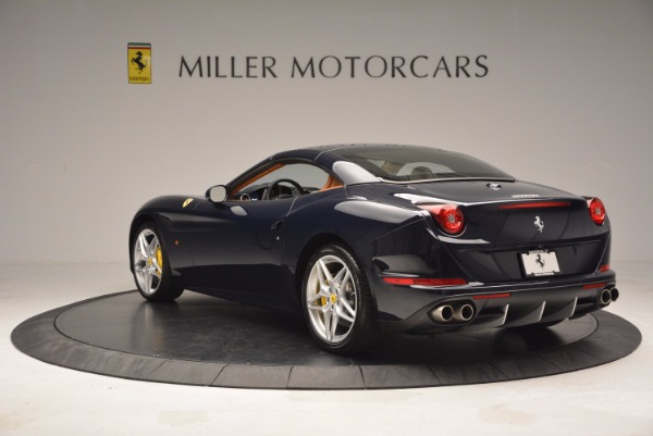 Used 2015 Ferrari California T for sale Sold at Bentley Greenwich in Greenwich CT 06830 17