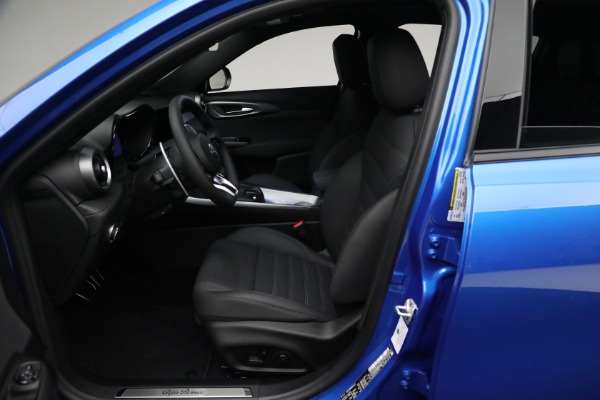 New 2024 Alfa Romeo Tonale Veloce for sale Sold at Bentley Greenwich in Greenwich CT 06830 25