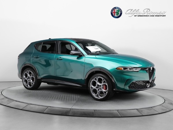 New 2024 Alfa Romeo Tonale Veloce for sale Sold at Bentley Greenwich in Greenwich CT 06830 17