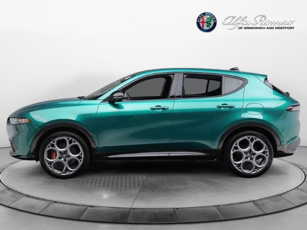 New 2024 Alfa Romeo Tonale Veloce for sale Sold at Bentley Greenwich in Greenwich CT 06830 4
