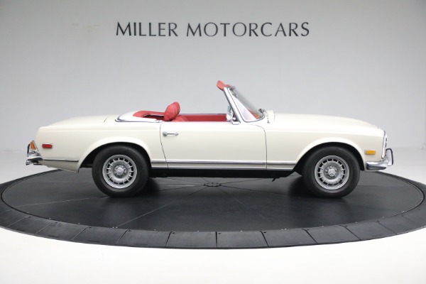 Used 1970 Mercedes-Benz 280 SL for sale Sold at Bentley Greenwich in Greenwich CT 06830 10