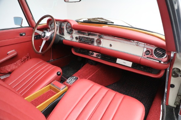 Used 1970 Mercedes-Benz 280 SL for sale Sold at Bentley Greenwich in Greenwich CT 06830 23
