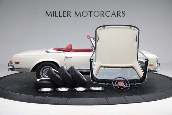 Used 1970 Mercedes-Benz 280 SL for sale Sold at Bentley Greenwich in Greenwich CT 06830 3