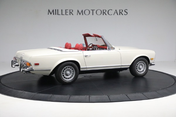 Used 1970 Mercedes-Benz 280 SL for sale Sold at Bentley Greenwich in Greenwich CT 06830 9