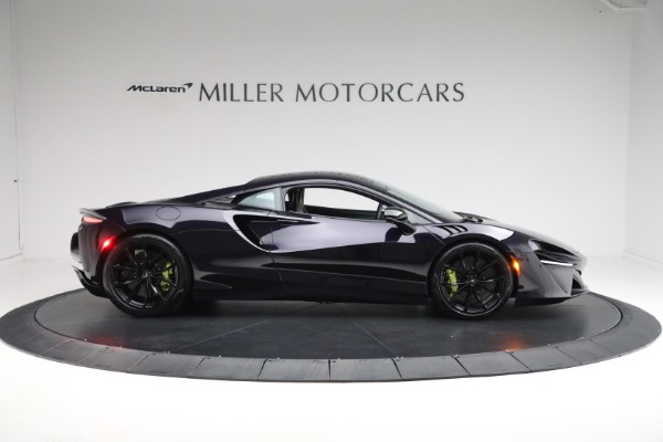 New 2023 McLaren Artura TechLux for sale Sold at Bentley Greenwich in Greenwich CT 06830 9