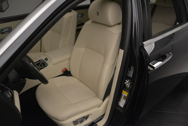 Used 2013 Rolls-Royce Ghost for sale Sold at Bentley Greenwich in Greenwich CT 06830 23