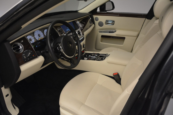 Used 2013 Rolls-Royce Ghost for sale Sold at Bentley Greenwich in Greenwich CT 06830 25