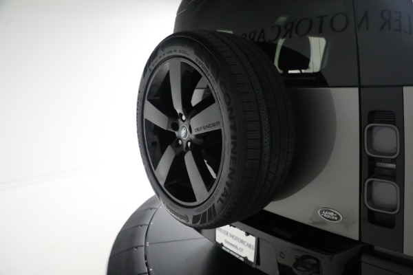 Used 2022 Land Rover Defender 110 X for sale Sold at Bentley Greenwich in Greenwich CT 06830 16