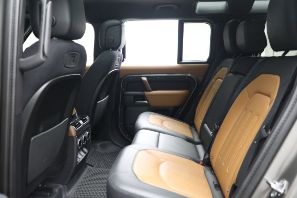 Used 2022 Land Rover Defender 110 X for sale Sold at Bentley Greenwich in Greenwich CT 06830 26