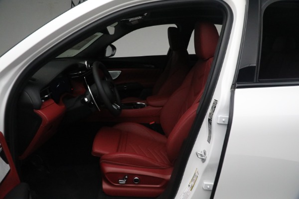New 2024 Maserati Grecale Modena for sale Sold at Bentley Greenwich in Greenwich CT 06830 28