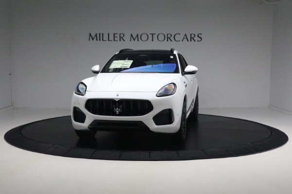 New 2024 Maserati Grecale Modena for sale Sold at Bentley Greenwich in Greenwich CT 06830 3