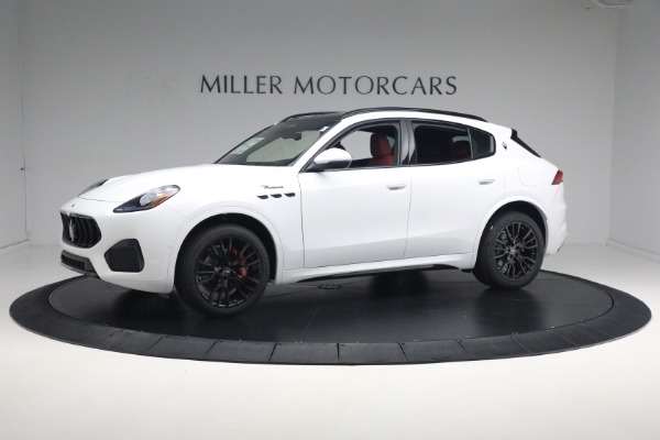New 2024 Maserati Grecale Modena for sale Sold at Bentley Greenwich in Greenwich CT 06830 5