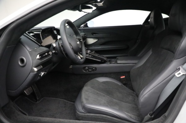 New 2025 Aston Martin Vantage for sale $242,100 at Bentley Greenwich in Greenwich CT 06830 14