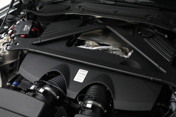 New 2025 Aston Martin Vantage for sale $242,100 at Bentley Greenwich in Greenwich CT 06830 24