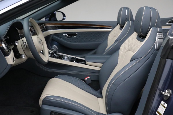 Used 2023 Bentley Continental GTC Azure V8 for sale Sold at Bentley Greenwich in Greenwich CT 06830 23