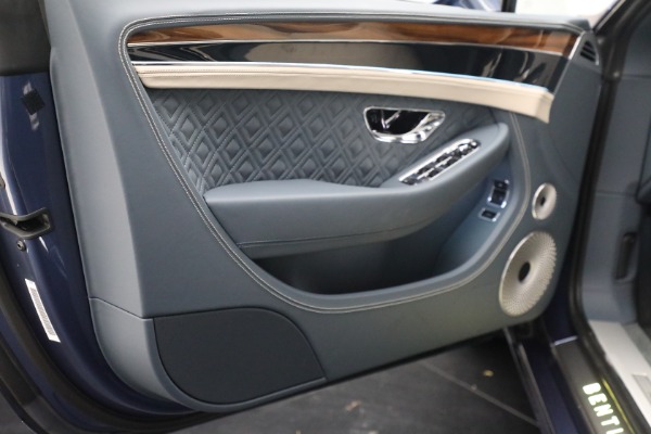 Used 2023 Bentley Continental GTC Azure V8 for sale Sold at Bentley Greenwich in Greenwich CT 06830 24