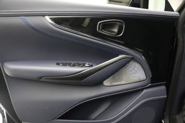 New 2025 Aston Martin DBX707 for sale $321,200 at Bentley Greenwich in Greenwich CT 06830 17