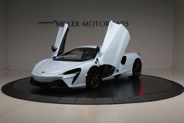 Used 2023 McLaren Artura Vision for sale Sold at Bentley Greenwich in Greenwich CT 06830 14