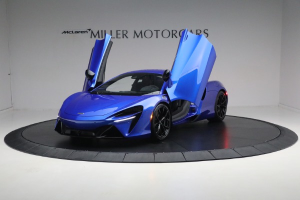 Used 2023 McLaren Artura for sale Sold at Bentley Greenwich in Greenwich CT 06830 13