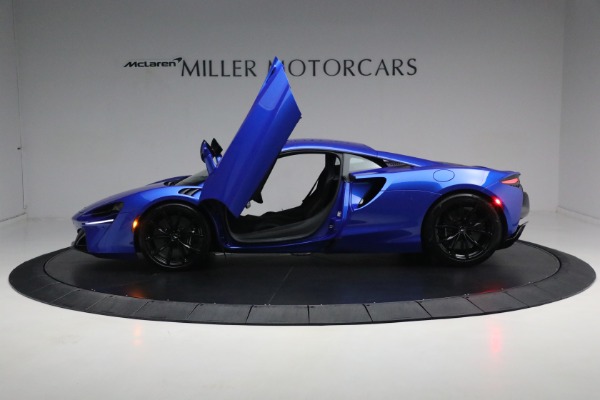 Used 2023 McLaren Artura for sale Sold at Bentley Greenwich in Greenwich CT 06830 14