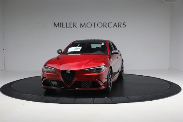 Used 2024 Alfa Romeo Giulia Quadrifoglio Carbon for sale $78,900 at Bentley Greenwich in Greenwich CT 06830 2